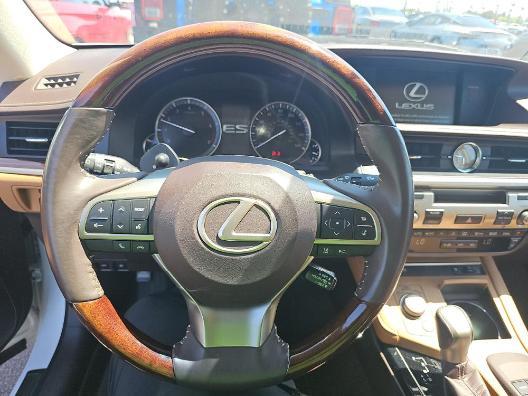 used 2018 Lexus ES 350 car, priced at $28,988
