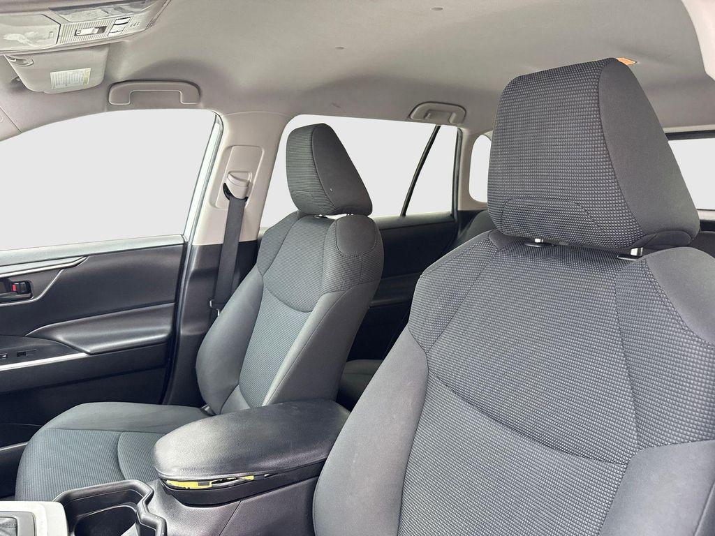 used 2021 Toyota RAV4 car, priced at $18,113