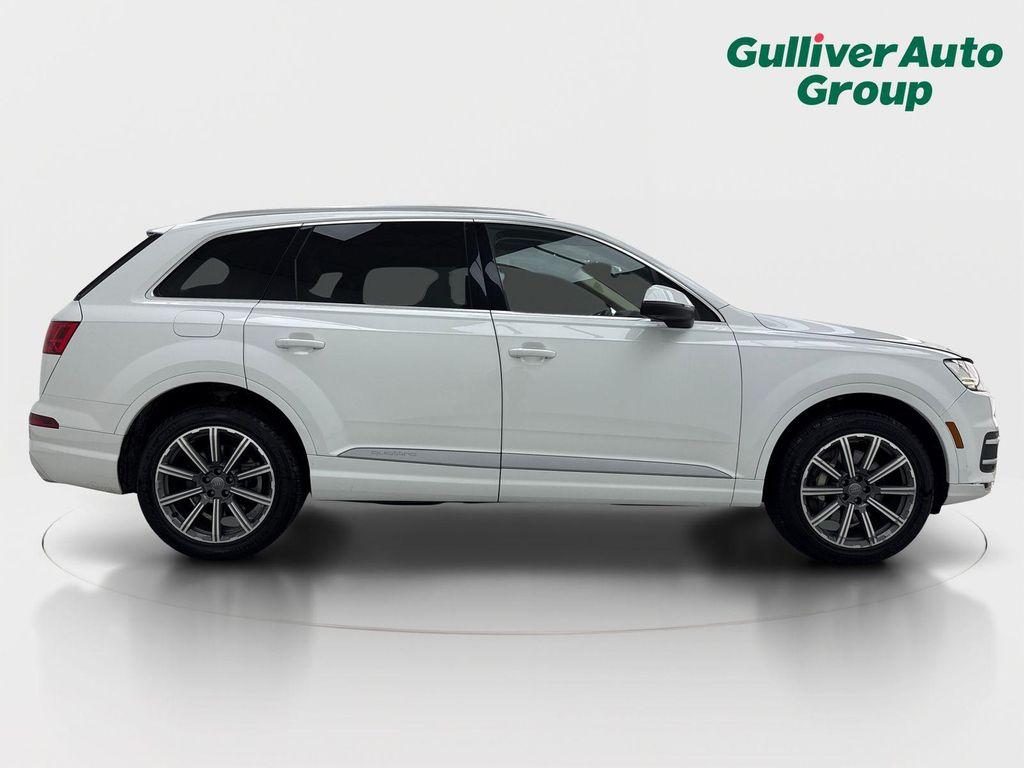 used 2019 Audi Q7 car, priced at $20,288