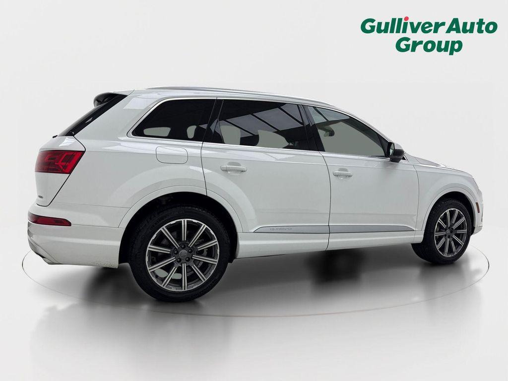 used 2019 Audi Q7 car, priced at $20,288