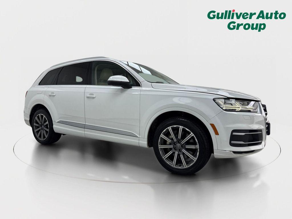 used 2019 Audi Q7 car, priced at $20,288