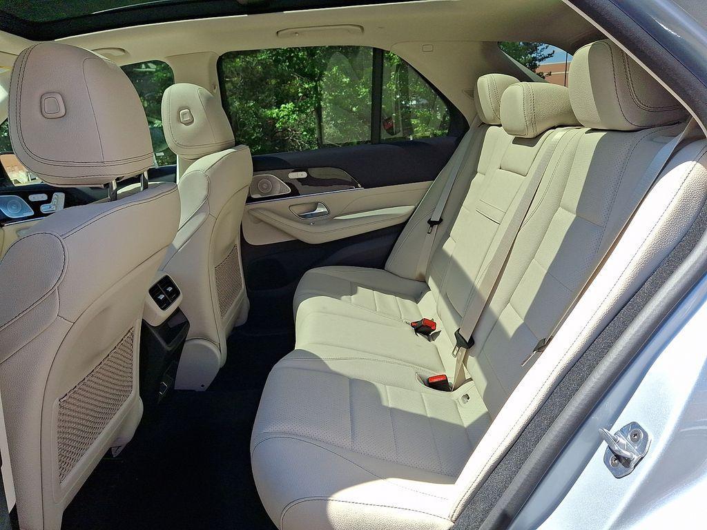 new 2026 Mercedes-Benz GLE 450 car, priced at $81,750