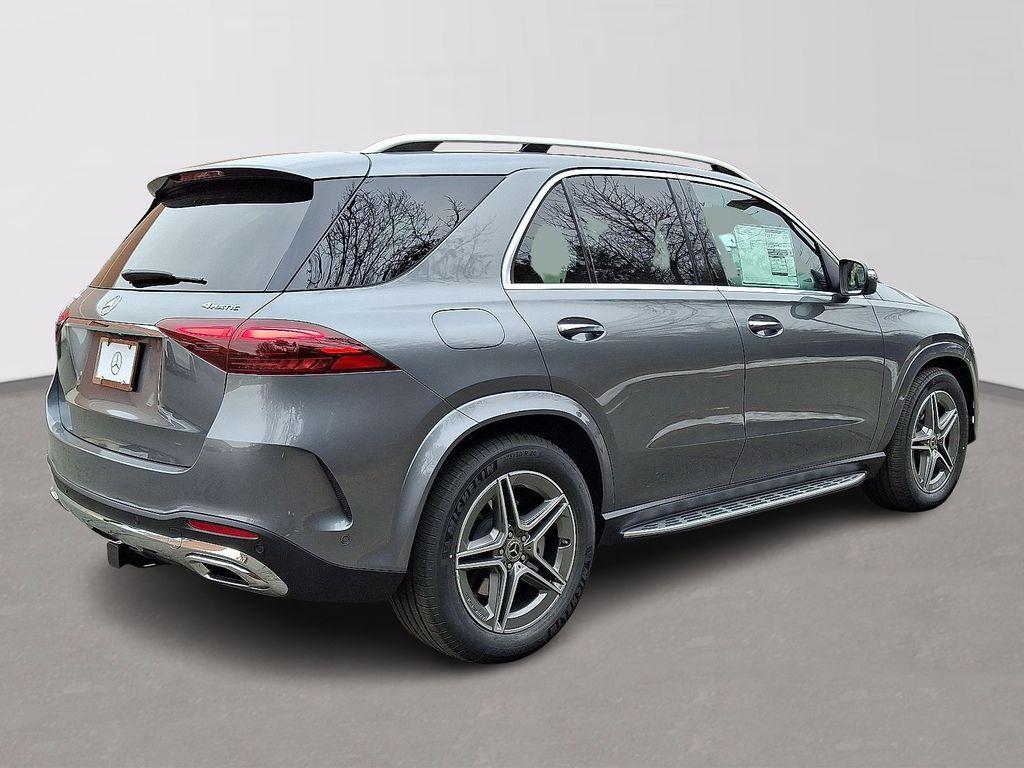 new 2026 Mercedes-Benz GLE 450 car, priced at $79,240
