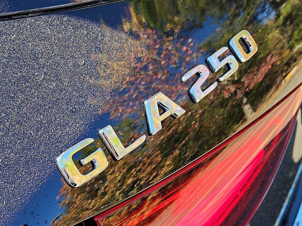 new 2026 Mercedes-Benz GLA 250 car, priced at $45,250