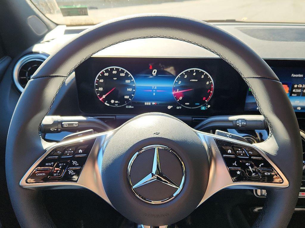 new 2026 Mercedes-Benz GLA 250 car, priced at $45,250