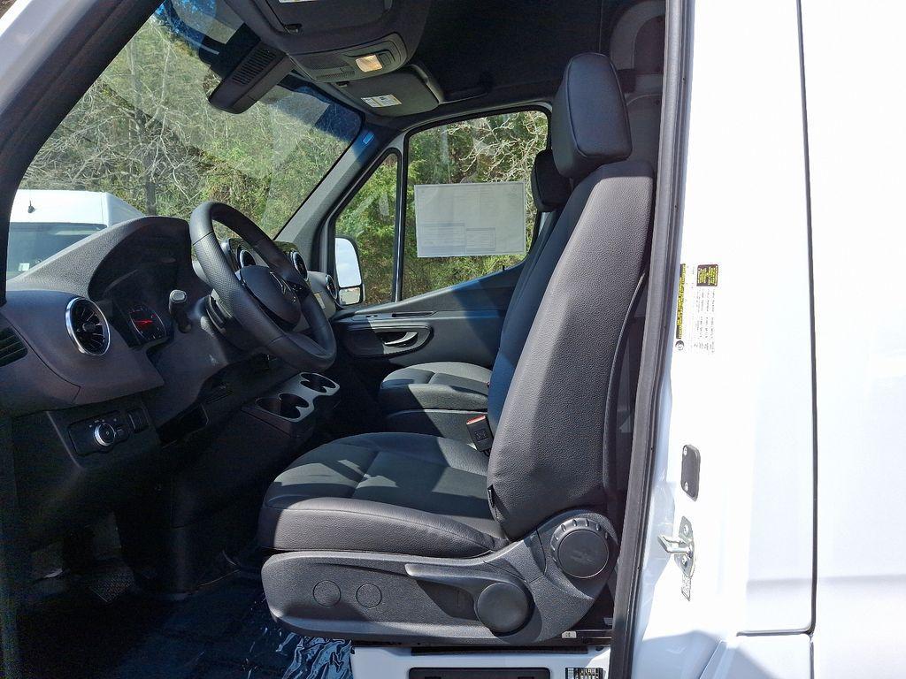 new 2025 Mercedes-Benz Sprinter 2500 car, priced at $61,862