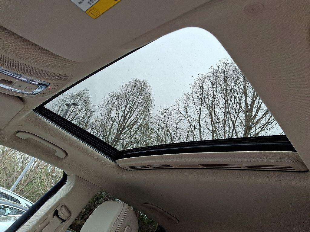 used 2025 Mercedes-Benz GLE 450e car, priced at $69,466