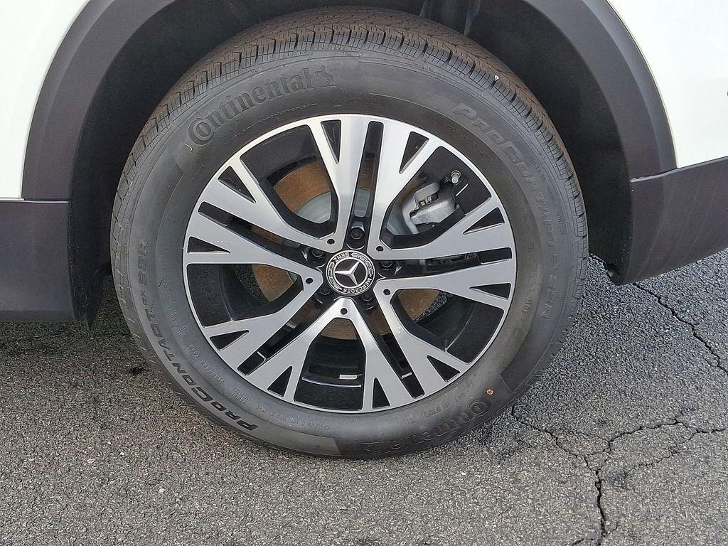 new 2026 Mercedes-Benz GLB 250 car, priced at $52,460