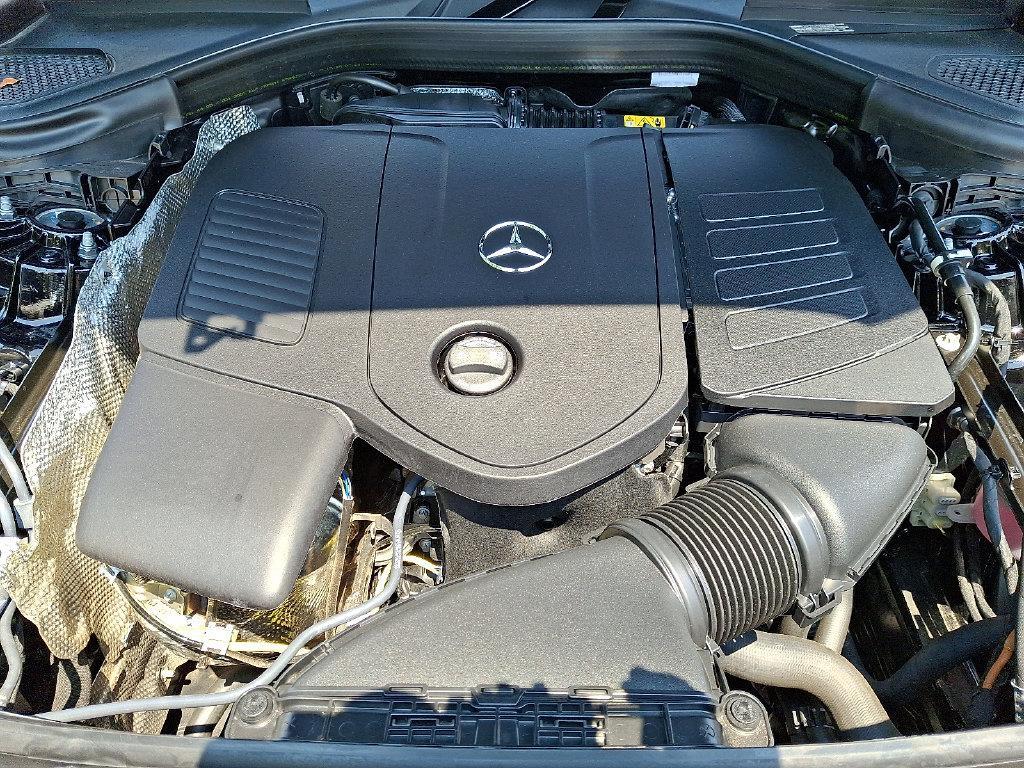 Mercedes-Benz GLC view 29