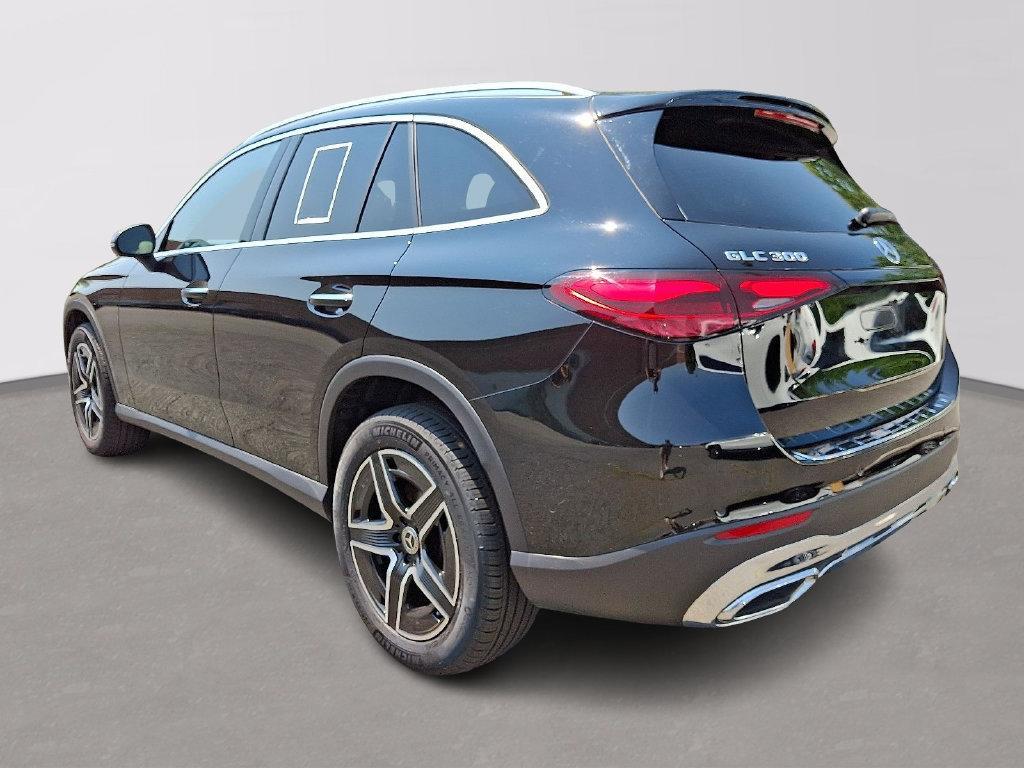 Mercedes-Benz GLC view 6