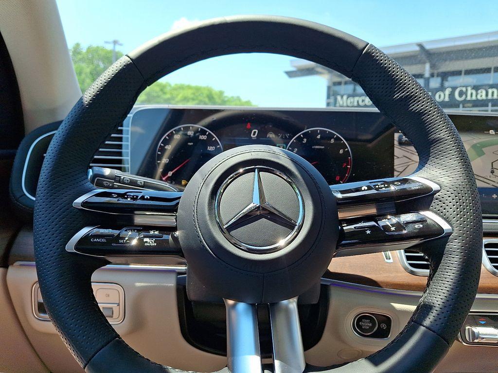new 2026 Mercedes-Benz GLS 580 car, priced at $120,970