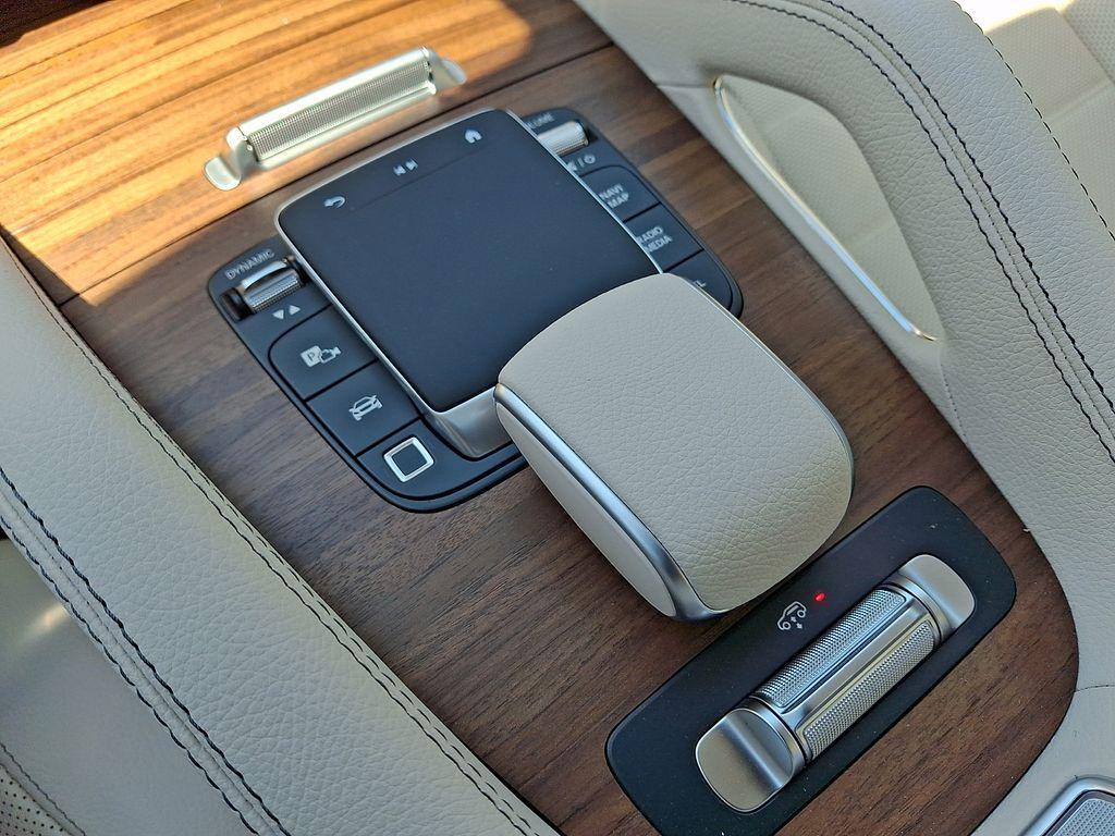new 2026 Mercedes-Benz GLS 580 car, priced at $120,970