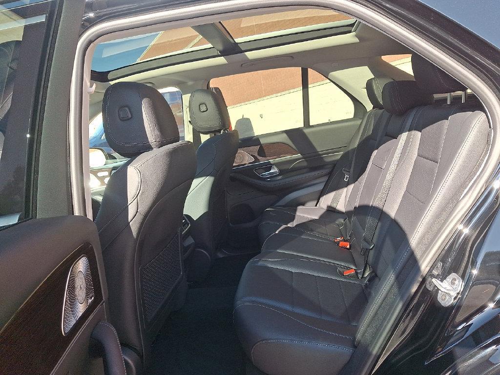 Mercedes-Benz GLE view 10