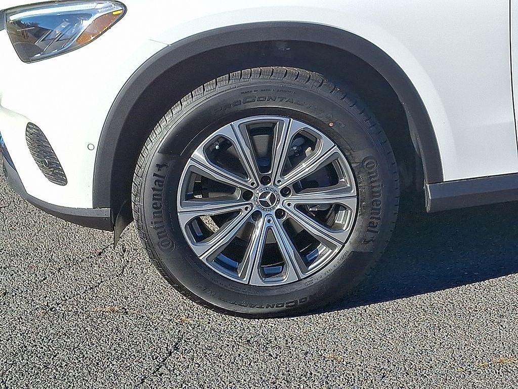 used 2026 Mercedes-Benz GLC 300 car, priced at $58,380