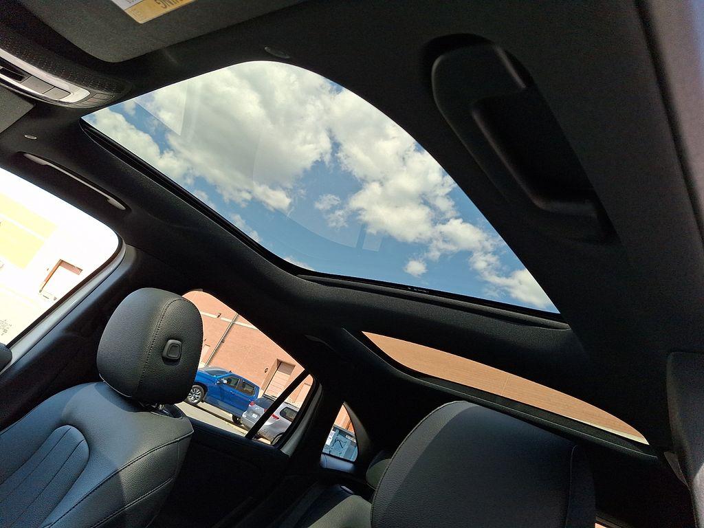 new 2026 Mercedes-Benz GLA 250 car