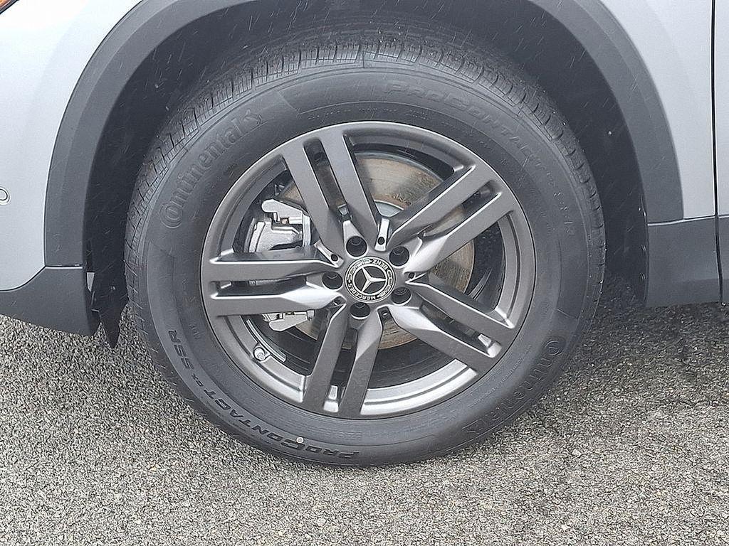 used 2026 Mercedes-Benz GLA 250 car, priced at $42,000