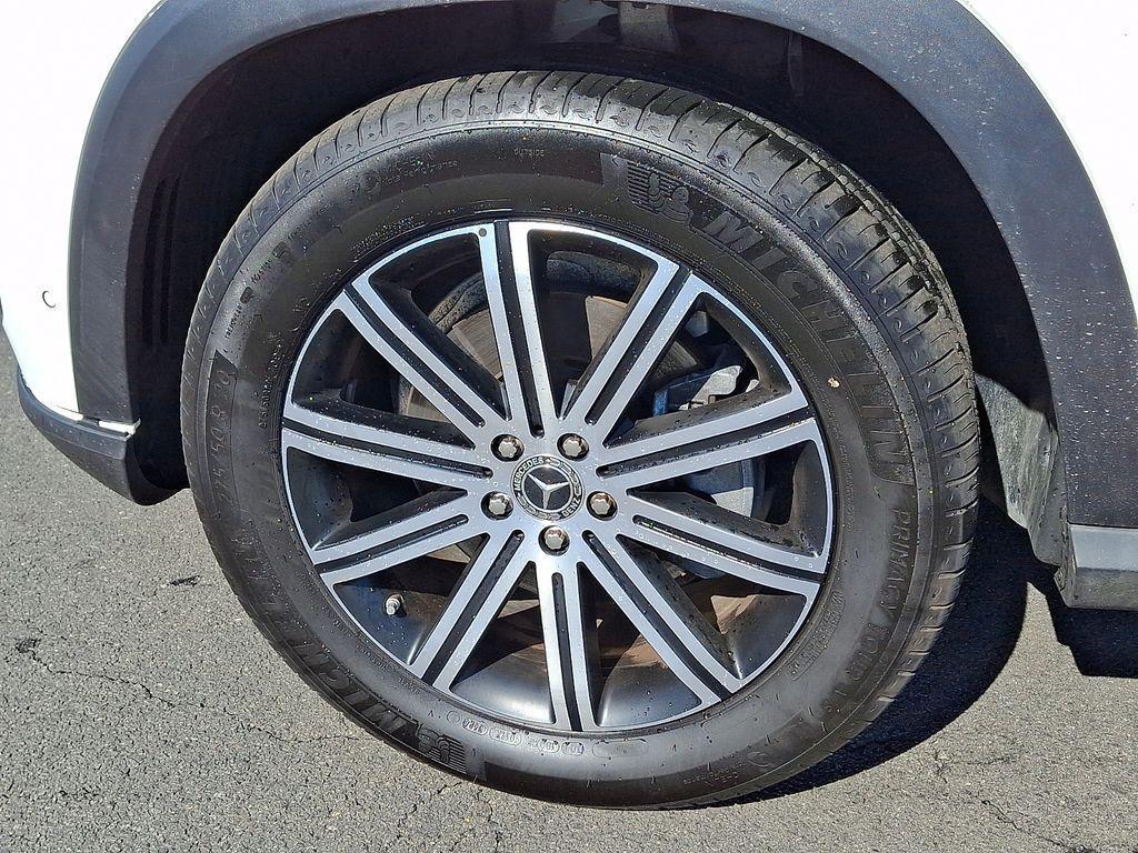 used 2025 Mercedes-Benz GLE 350 car, priced at $53,000