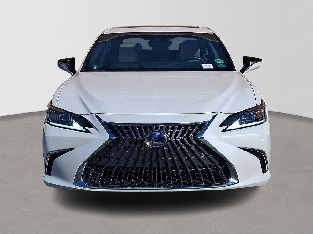 used 2022 Lexus ES 300h car, priced at $35,017