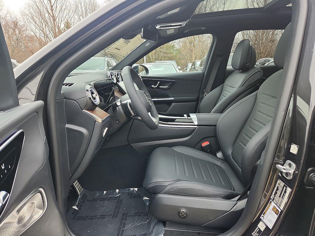 new 2026 Mercedes-Benz GLC 300 car, priced at $61,435