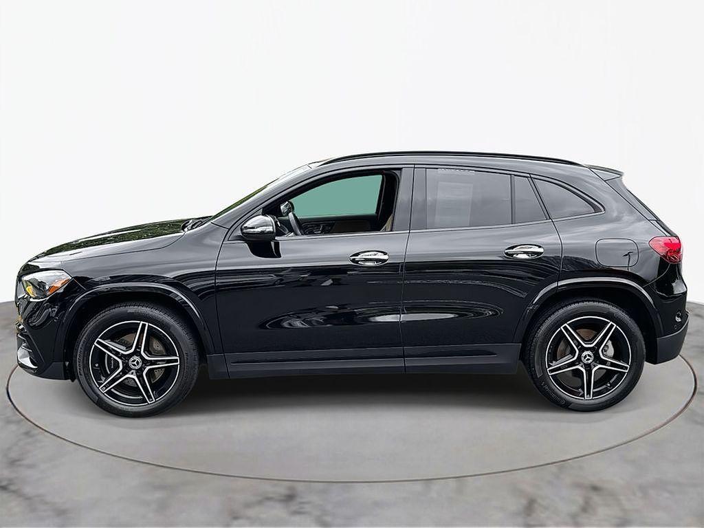 used 2025 Mercedes-Benz GLA 250 car, priced at $41,300