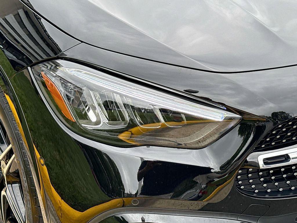 used 2025 Mercedes-Benz GLA 250 car, priced at $41,300