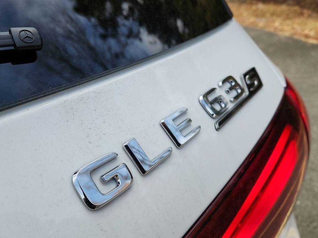new 2026 Mercedes-Benz AMG GLE 63 car, priced at $138,005