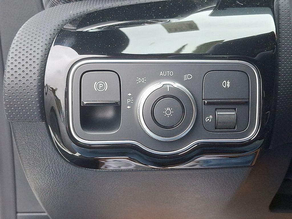 used 2025 Mercedes-Benz CLA 250 car, priced at $40,900