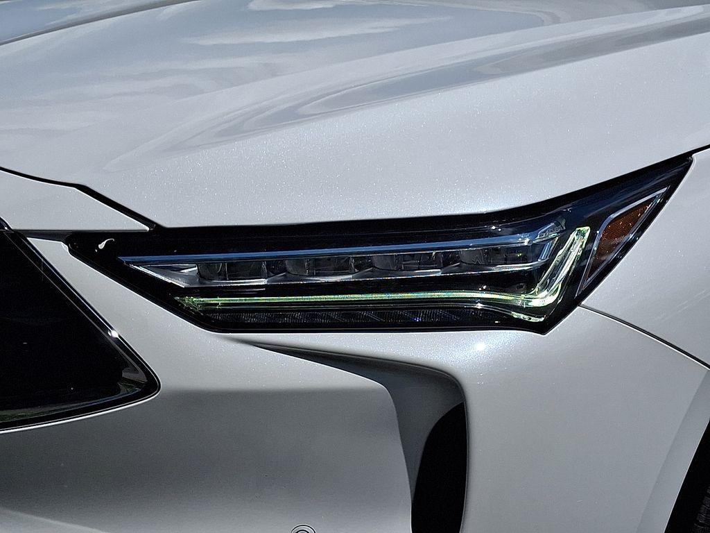 used 2022 Acura MDX car, priced at $38,500