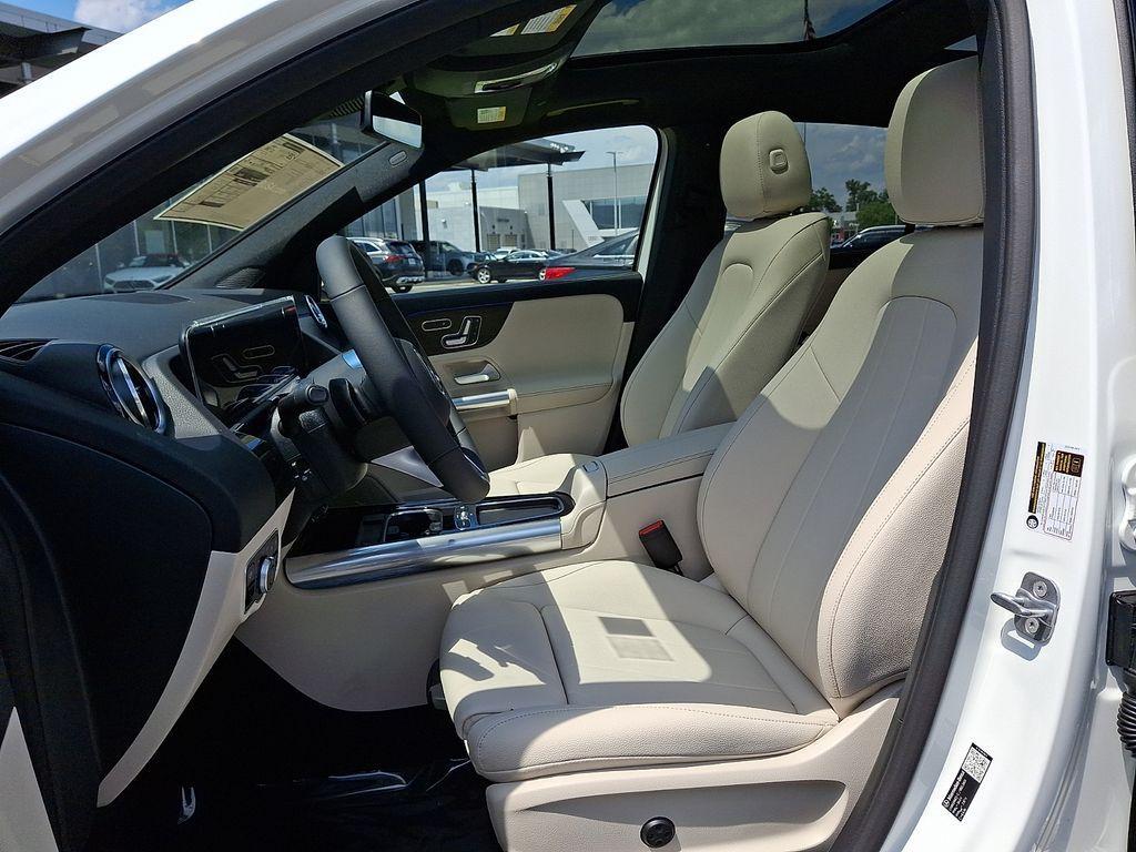 new 2026 Mercedes-Benz GLA 250 car, priced at $49,745