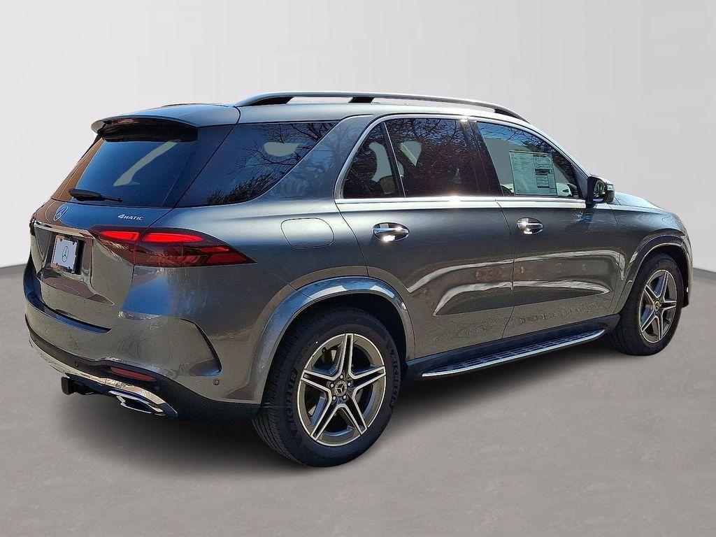new 2026 Mercedes-Benz GLE 450 car, priced at $78,245
