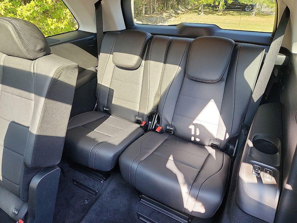 used 2026 Mercedes-Benz GLS 450 car, priced at $86,391