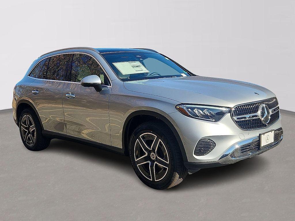 used 2026 Mercedes-Benz GLC 300 car, priced at $59,430