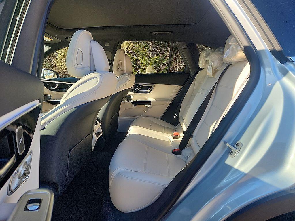 used 2026 Mercedes-Benz GLC 300 car, priced at $59,430