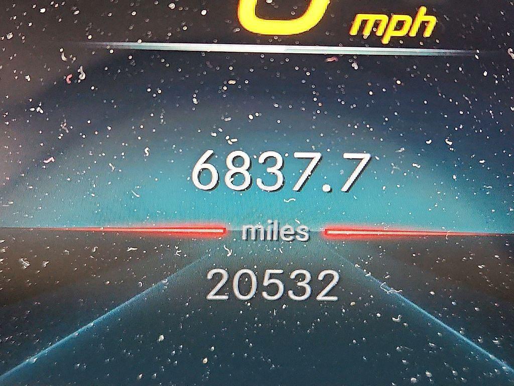 used 2023 Mercedes-Benz GLB 250 car, priced at $32,900