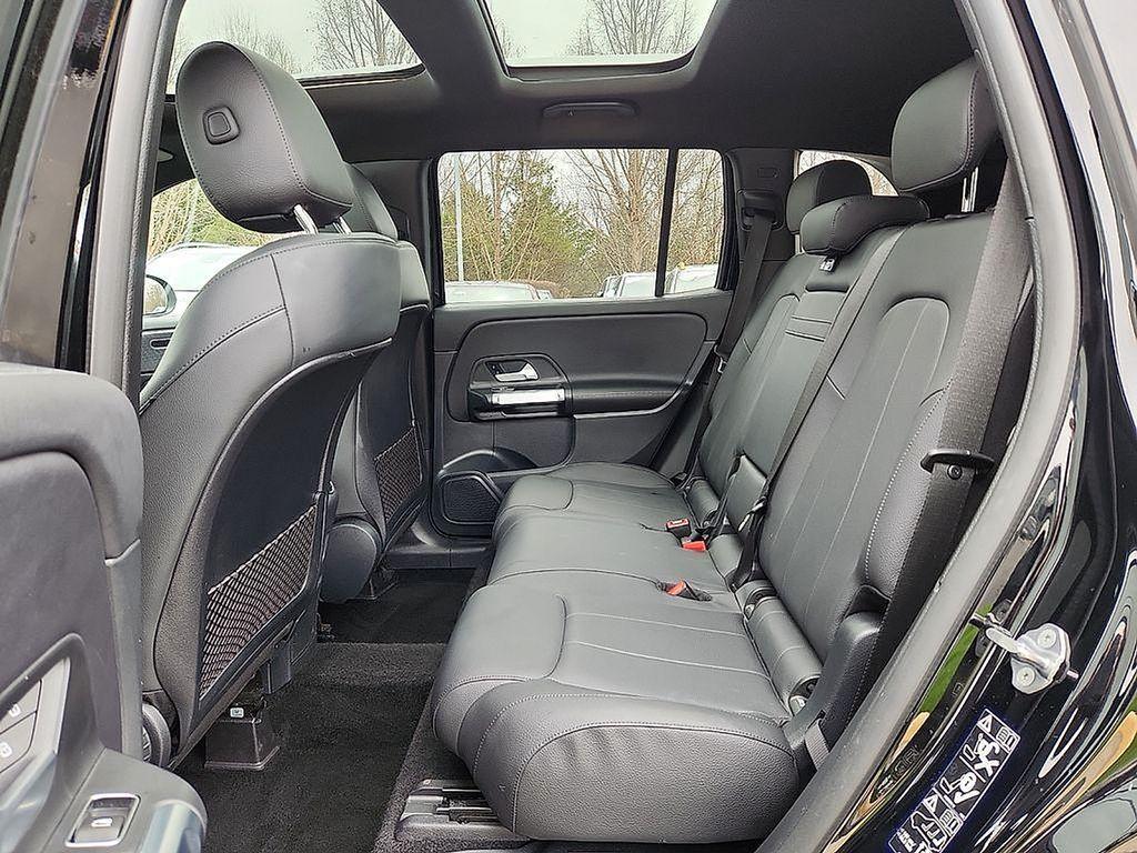 used 2022 Mercedes-Benz GLB 250 car, priced at $29,798