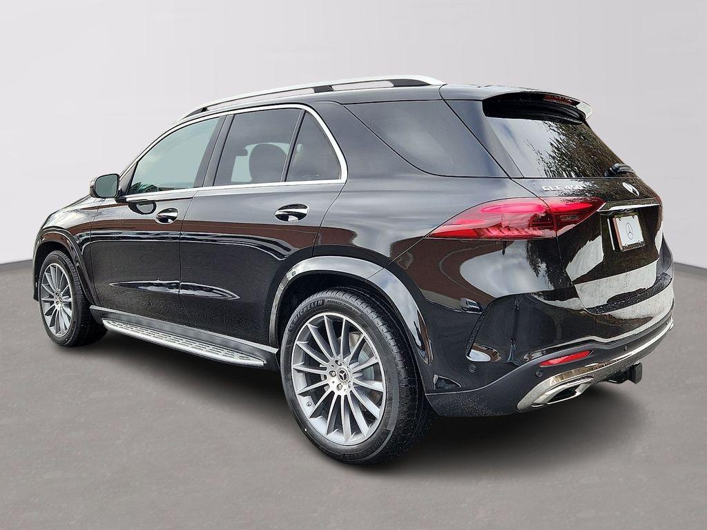 new 2026 Mercedes-Benz GLE 450 car, priced at $80,340