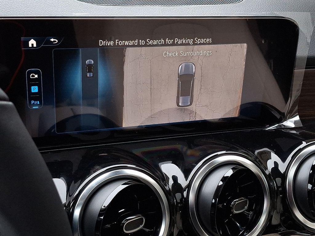 new 2026 Mercedes-Benz GLB 250 car, priced at $51,415