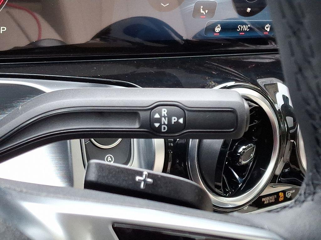 new 2026 Mercedes-Benz GLB 250 car, priced at $51,415