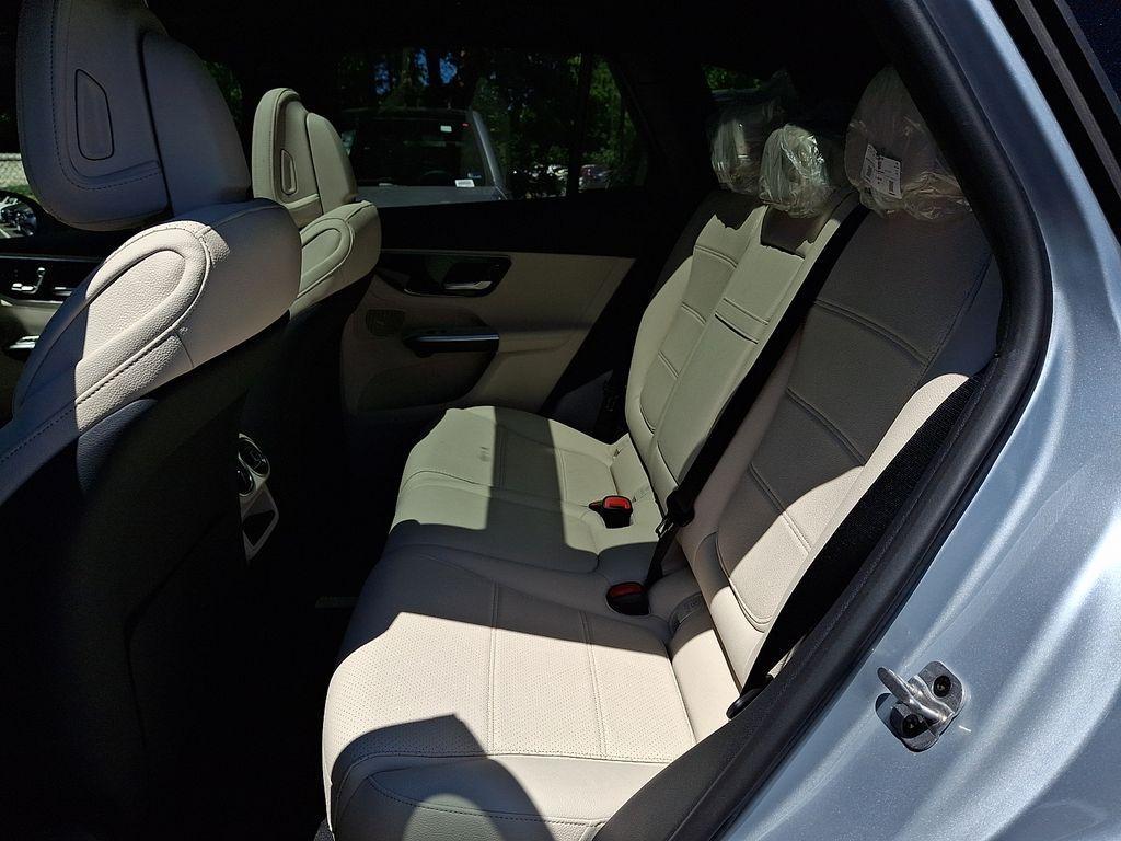 new 2026 Mercedes-Benz GLC 300 car, priced at $59,505
