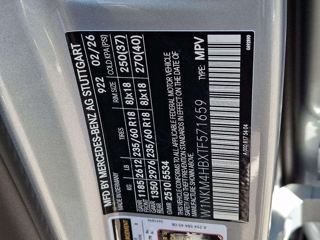 new 2026 Mercedes-Benz GLC 300 car, priced at $59,505