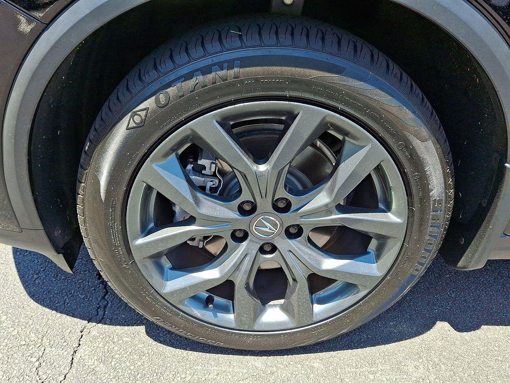 used 2022 Acura MDX car, priced at $37,708