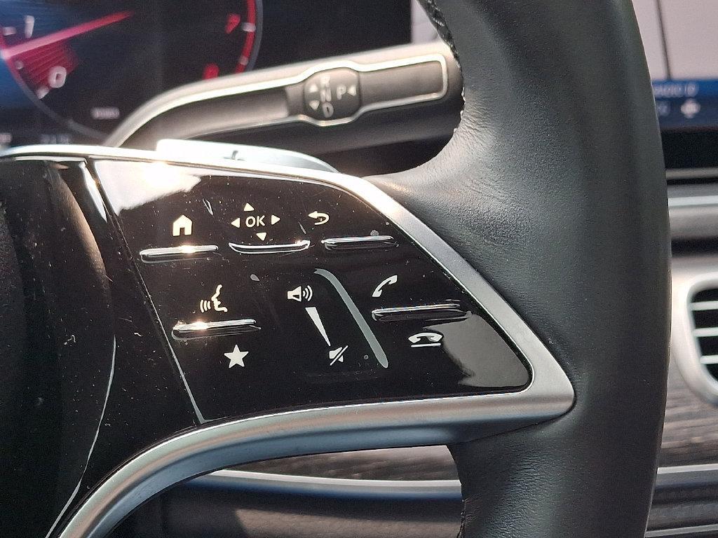 Mercedes-Benz GLE view 23