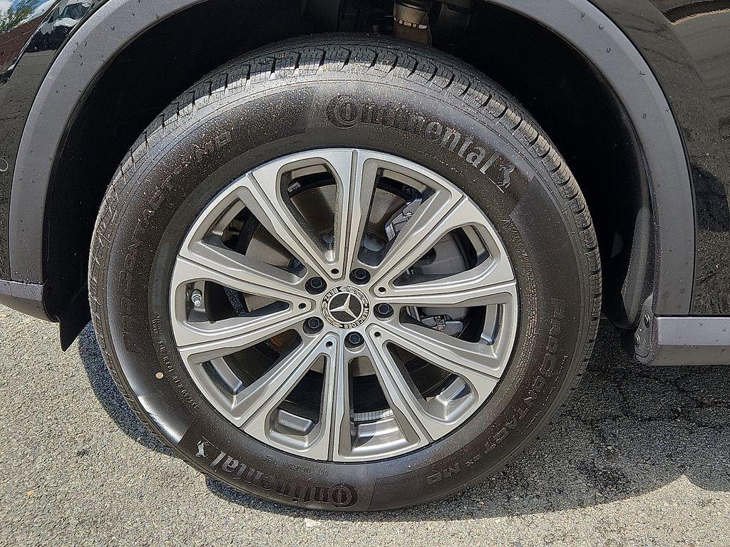 used 2026 Mercedes-Benz GLC 300 car, priced at $48,804