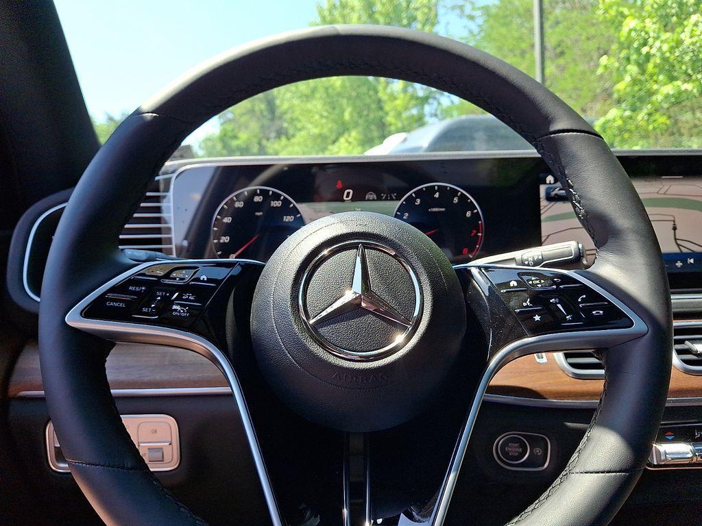new 2026 Mercedes-Benz GLE 580 car, priced at $95,495