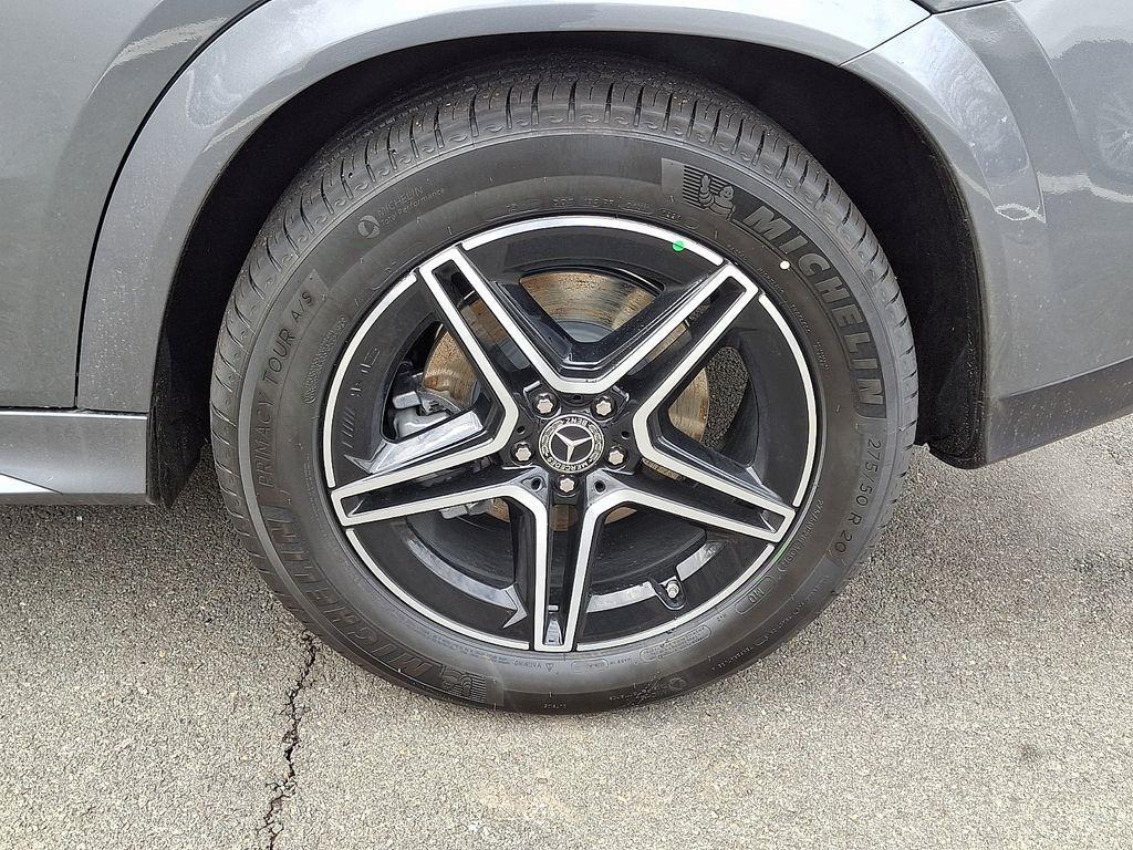 new 2026 Mercedes-Benz GLE 450 car, priced at $87,270