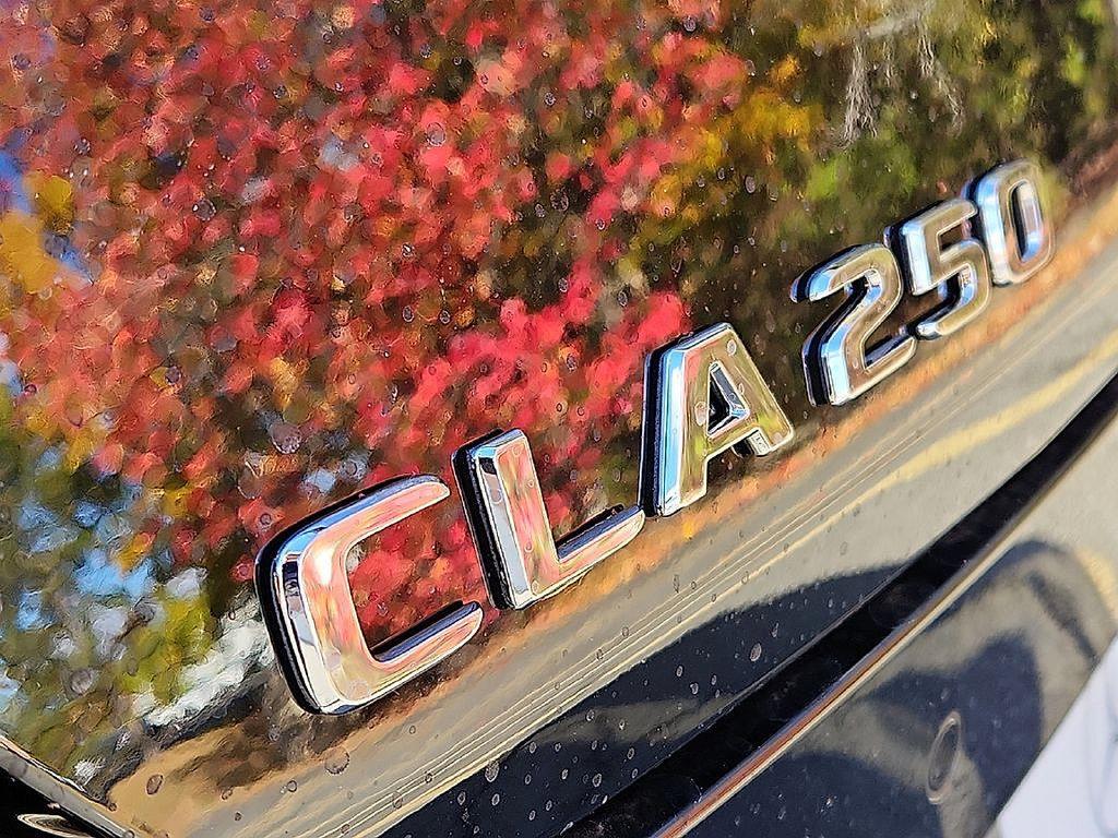 Mercedes-Benz CLA view 16