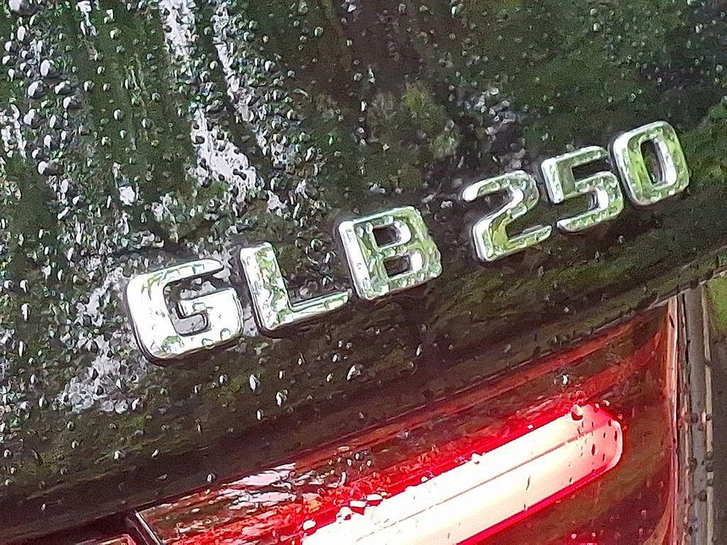 used 2025 Mercedes-Benz GLB 250 car, priced at $44,300