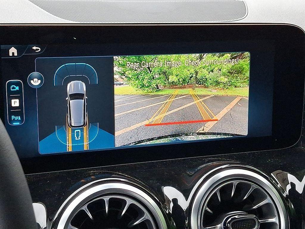 used 2025 Mercedes-Benz GLB 250 car, priced at $44,300