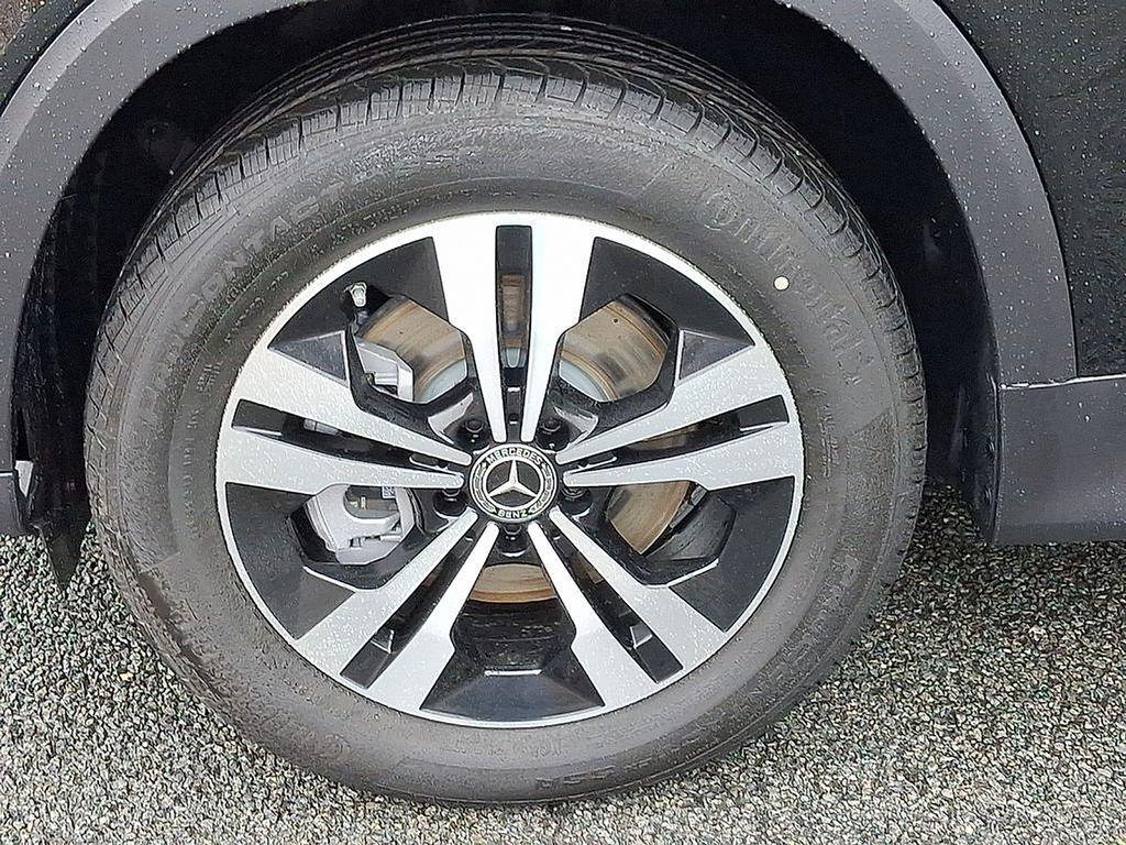 used 2025 Mercedes-Benz GLB 250 car, priced at $44,300