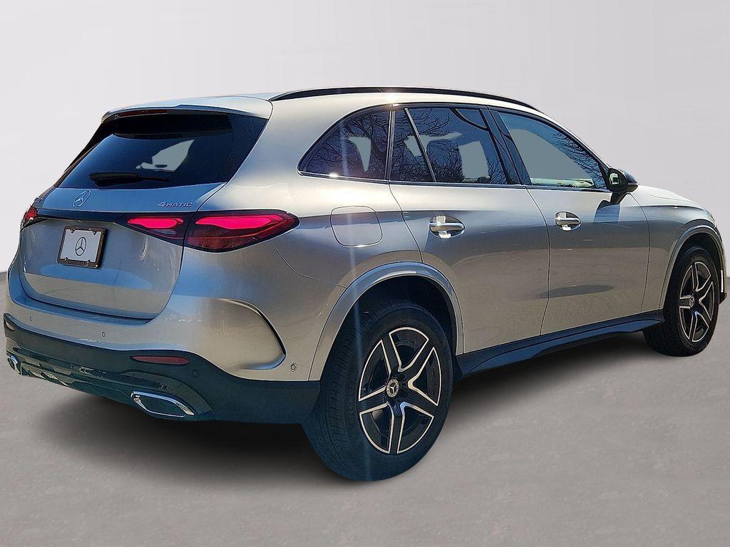 new 2026 Mercedes-Benz GLC 300 car, priced at $59,085